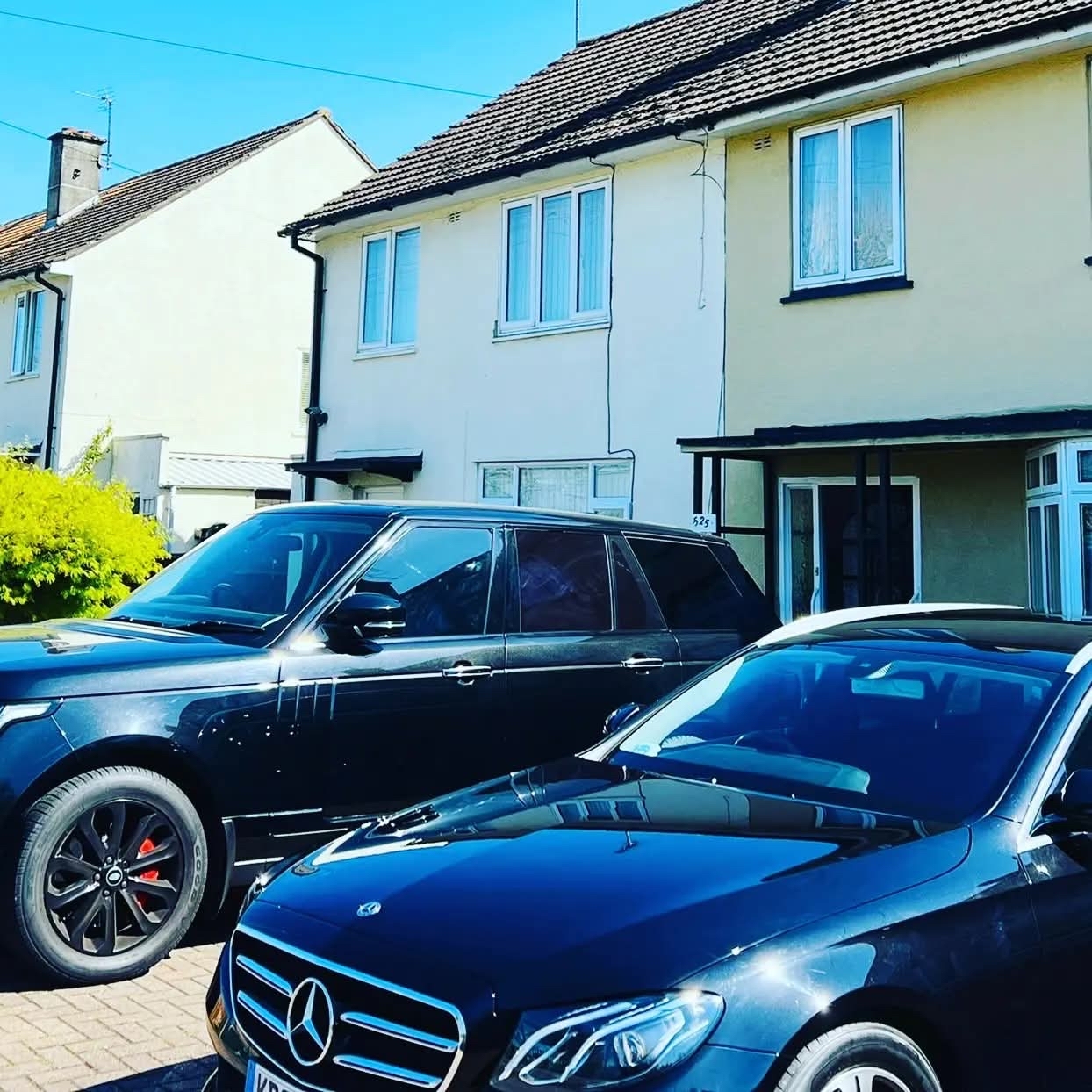 Range Rover and Mercedes Fleet - Luxury Chauffeur Service